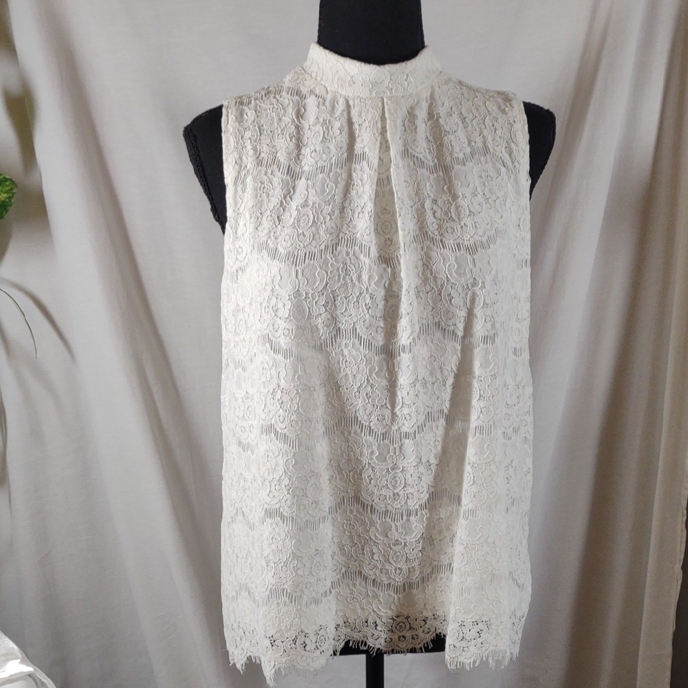 Worthington Elegant White Sleeveless High Neck Lace Blouse - Size M
